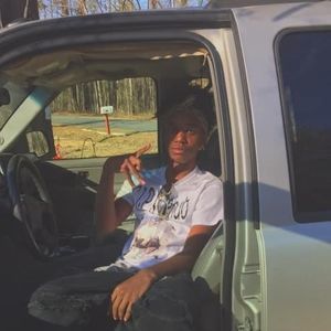 Meet your Posher, Aaron